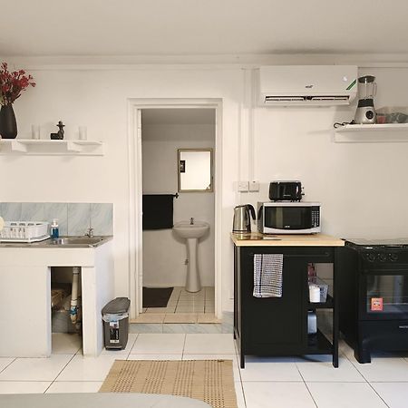 Montego Bay Garden Studio Екстериор снимка