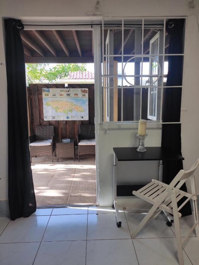 Montego Bay Garden Studio Екстериор снимка