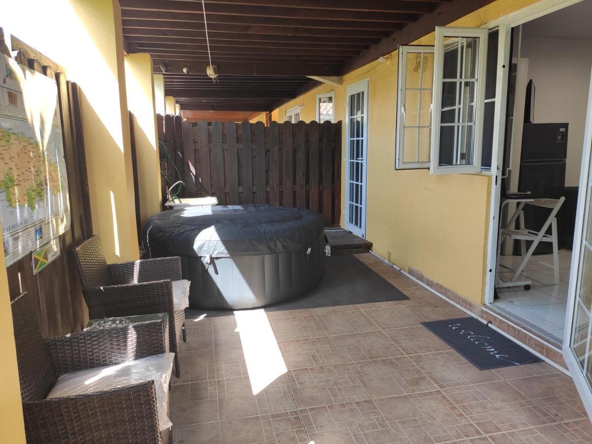 Montego Bay Garden Studio Екстериор снимка