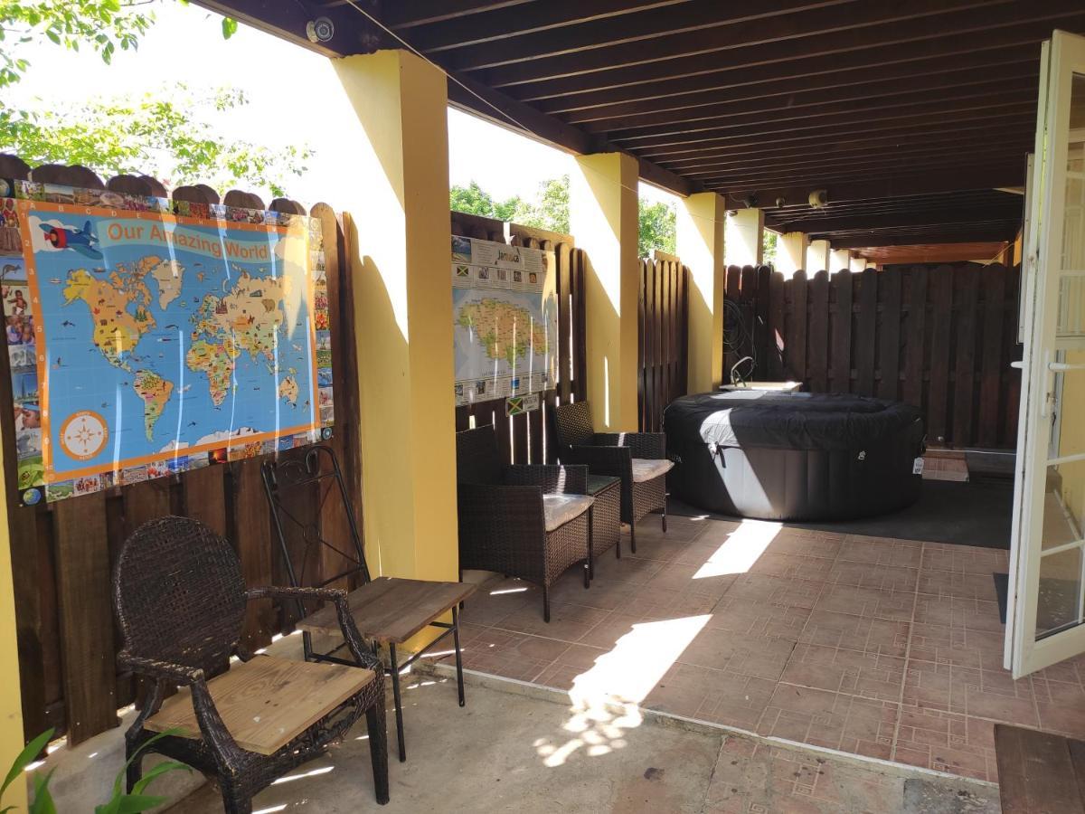 Montego Bay Garden Studio Екстериор снимка